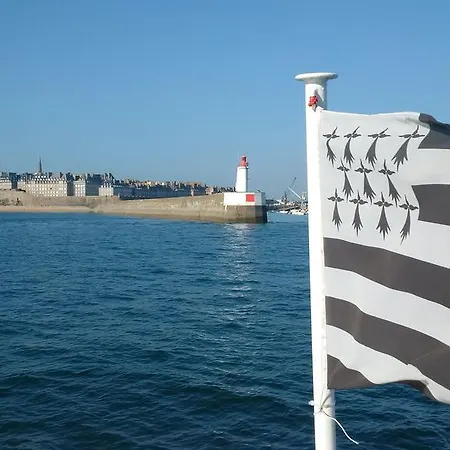 Apartment Saint-Malo Apartment *